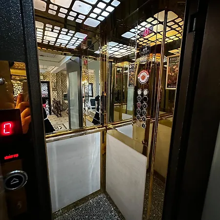 Alyon Beyoğlu Otel *