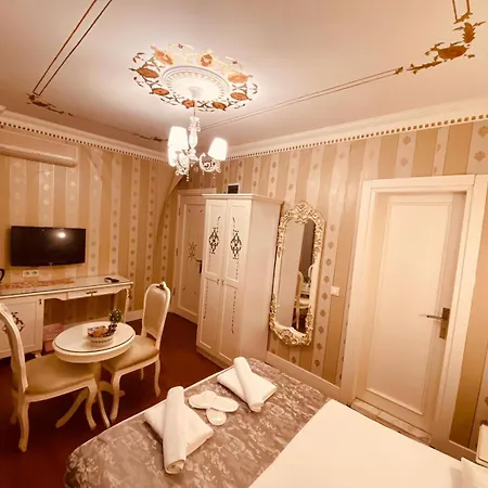 Alyon Beyoğlu * İstanbul