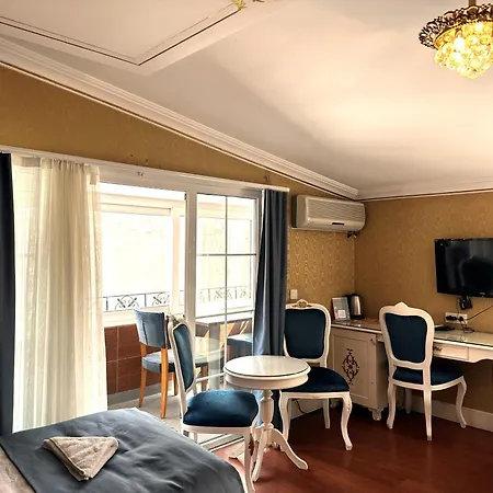 Alyon Beyoğlu * İstanbul