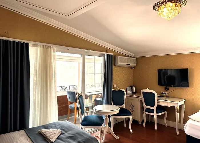 Alyon Beyoglu * Isztambul